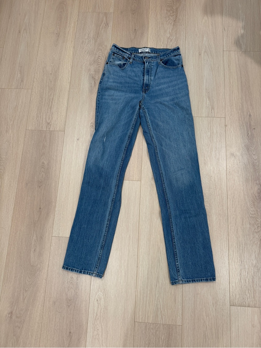 Abercrombie & Fitch Super High-Rise Straight Leg Women's Jeans - Blue
